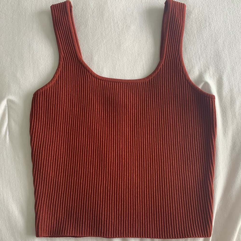 URBAN OUTFITTERS burgundy ribbed tank top